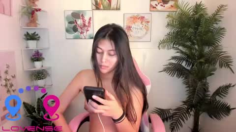 Snapshot of badjao_girl chatting on May 2026 06:46:01 PM Joshaine online show from May 2026 06:46:01 PM
