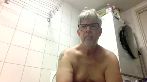 Snapshot of baggelina75 chatting on June 2026 03:45:01 AM baggelina75 online show from June 2026 03:45:01 AM