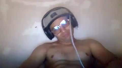 EMMA95 online show from February 2025 01:34:01 AM