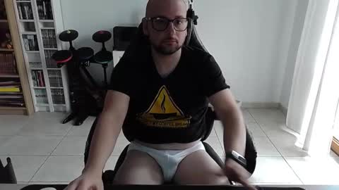 Seggiola online show from October 2025 10:50:01 AM