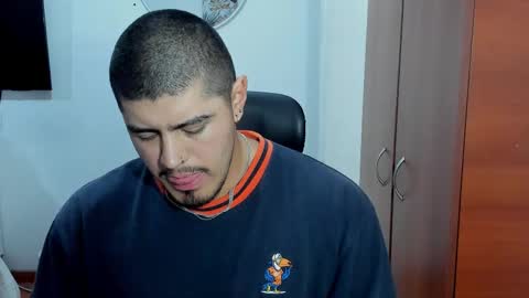 Andres -  online show from December 2025 12:14:01 PM