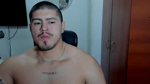 Snapshot of baltazardupont chatting on May 2026 02:02:01 PM Andres - online show from May 2026 02:02:01 PM