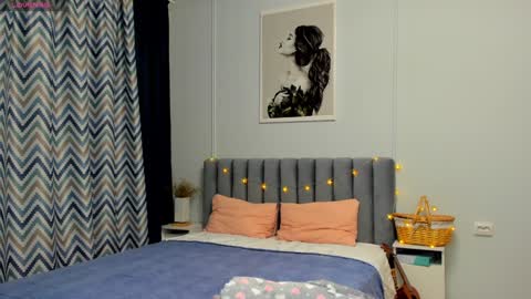 Kira online show from January 2025 02:51:01 AM