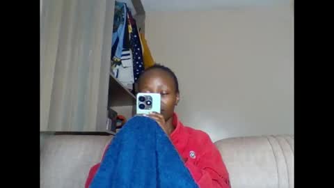 Snapshot of bambi_bunnie chatting on June 2026 07:25:01 PM Bambi online show from June 2026 07:25:01 PM