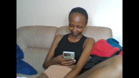 Snapshot of bambi_bunnie chatting on June 2026 01:39:01 AM Bambi online show from June 2026 01:39:01 AM