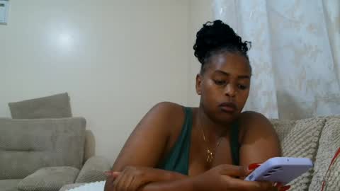 Snapshot of bambi_e chatting on July 2026 11:59:02 PM bambi_e online show from July 2026 11:59:02 PM