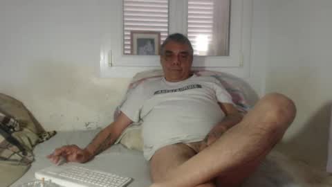 Snapshot of bambino6060 chatting on January 2025 01:35:01 PM bambino6060 online show from January 2025 01:35:01 PM