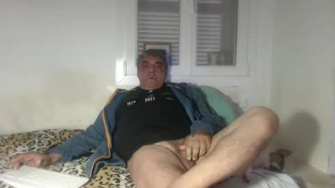 Snapshot of bambino6060 chatting on January 2025 07:07:02 AM bambino6060 online show from January 2025 07:07:02 AM