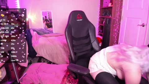 Bambi online show from January 2025 04:07:01 AM