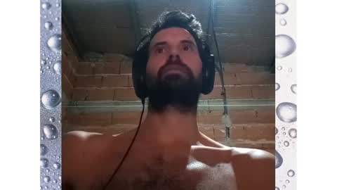 Ezequiel online show from February 2025 10:31:01 PM