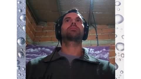 Ezequiel online show from March 2025 11:39:01 PM