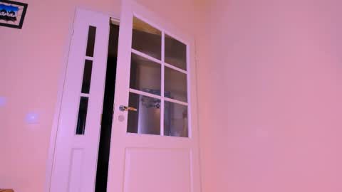 Barbara Blossom online show from May 2026 06:43:01 AM