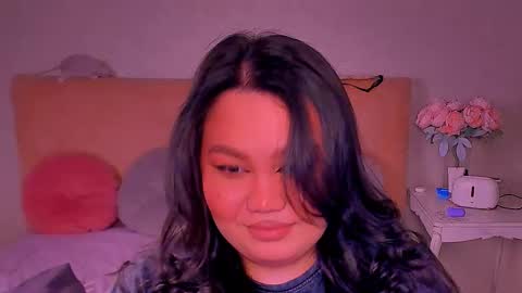 Barbie Kim online show from March 2025 08:40:01 PM