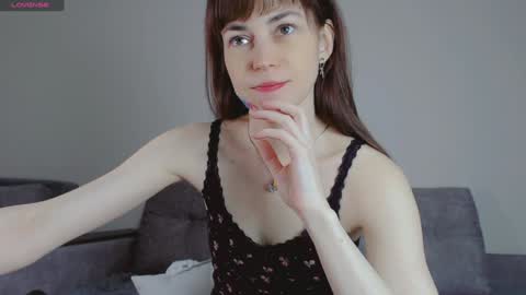 Amina online show from January 2025 03:00:02 PM