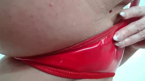 Snapshot of barbi_bentley chatting on February 2025 12:19:01 PM Barbi Bentley online show from February 2025 12:19:01 PM