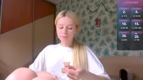 Snapshot of barbie_angel_ chatting on April 2026 04:43:02 PM Barbie online show from April 2026 04:43:02 PM