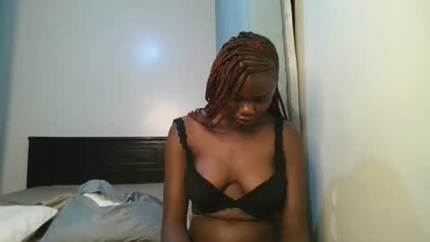 queen online show from November 2025 01:17:01 AM