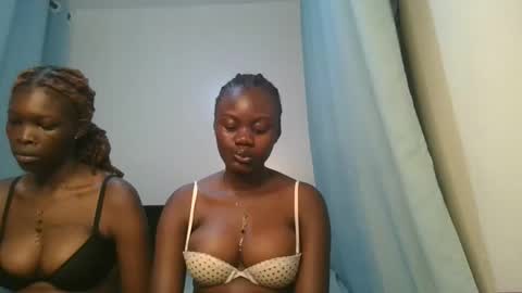 queen online show from February 2026 08:59:02 PM