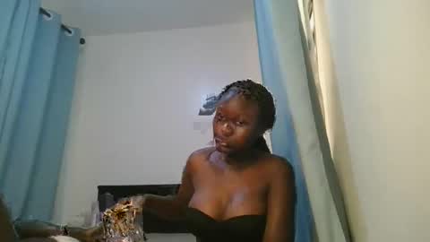 queen online show from March 2026 09:13:01 AM