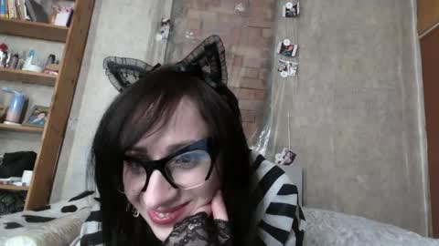 Snapshot of barbie_rococo chatting on April 2026 07:27:01 PM barbie_rococo online show from April 2026 07:27:01 PM