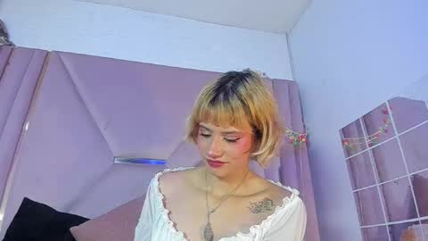 Snapshot of barbieambarx chatting on June 2026 06:58:02 PM Barbie online show from June 2026 06:58:02 PM