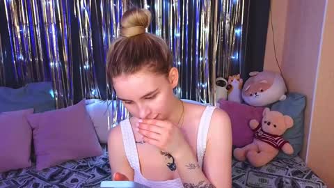 Snapshot of barbieee_doll chatting on December 2024 09:20:02 PM Eva online show from December 2024 09:20:02 PM