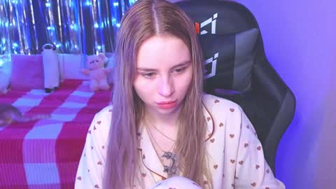 Snapshot of barbieee_doll chatting on December 2024 08:10:02 AM Eva online show from December 2024 08:10:02 AM