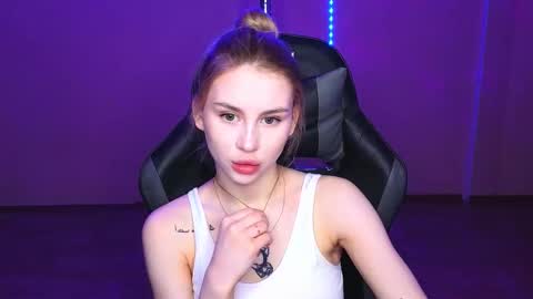 Snapshot of barbieee_doll chatting on March 2025 01:17:01 PM Eva online show from March 2025 01:17:01 PM