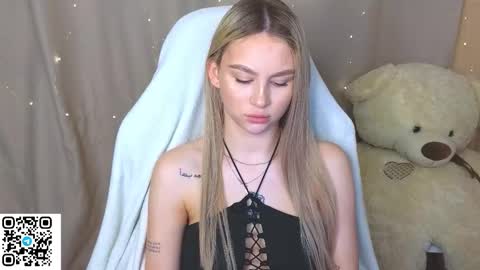 Snapshot of barbieee_doll chatting on October 2025 02:15:02 PM Eva online show from October 2025 02:15:02 PM