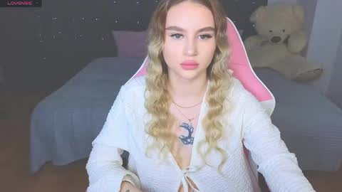 Snapshot of barbieee_doll chatting on May 2026 04:59:02 PM Eva online show from May 2026 04:59:02 PM