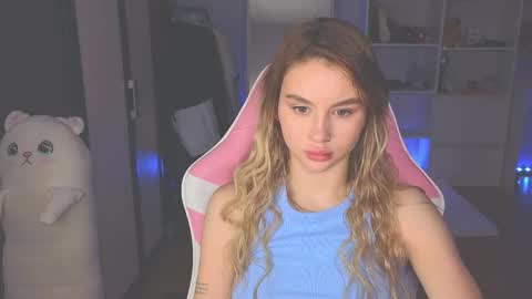 Snapshot of barbieee_doll chatting on June 2026 09:58:01 AM Eva online show from June 2026 09:58:01 AM