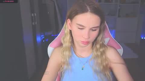 Snapshot of barbieee_doll chatting on June 2026 03:05:02 PM Eva online show from June 2026 03:05:02 PM