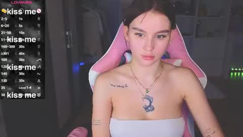Snapshot of barbieee_doll chatting on July 2026 09:52:02 PM Eva online show from July 2026 09:52:02 PM