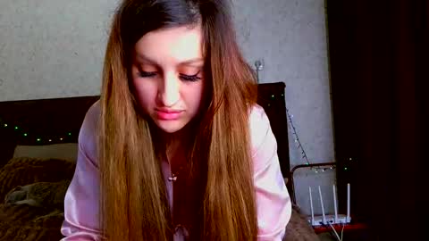Snapshot of barbiegirl05 chatting on January 2026 01:00:02 AM Barbie online show from January 2026 01:00:02 AM