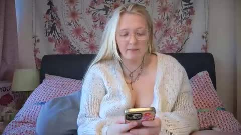 barbiegirl966 online show from September 2025 08:47:01 AM