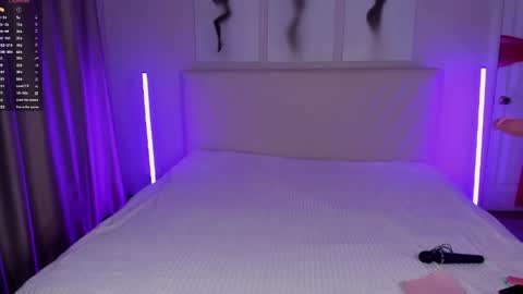  Emma online show from March 2026 08:46:02 PM