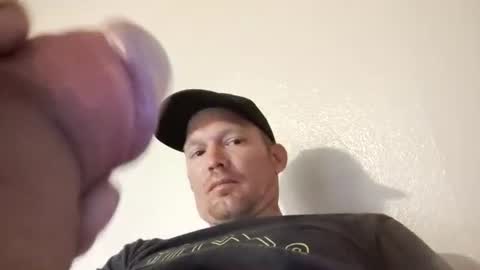 Snapshot of barniemay1 chatting on April 2026 07:22:01 PM barniemay1 online show from April 2026 07:22:01 PM