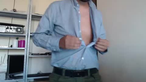 Snapshot of barryallen_27 chatting on June 2026 01:26:02 PM Barry online show from June 2026 01:26:02 PM