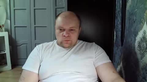 Snapshot of basi_look chatting on February 2025 10:07:01 AM basi_look online show from February 2025 10:07:01 AM