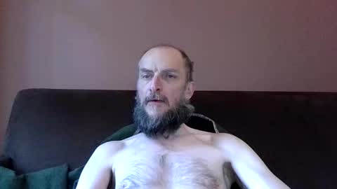 Snapshot of basiccamguy chatting on May 2026 01:05:01 PM basiccamguy online show from May 2026 01:05:01 PM
