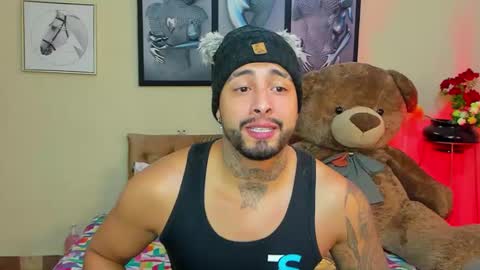 bastian_jones1 online show from January 2025 07:07:01 AM