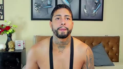 bastian_jones1 online show from February 2025 11:04:01 PM