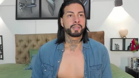 Snapshot of bastian_jones1 chatting on February 2026 04:54:02 AM bastian_jones1 online show from February 2026 04:54:02 AM