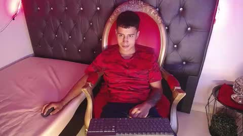 Snapshot of bastian_jonnes chatting on October 2025 01:42:02 PM Bastian online show from October 2025 01:42:02 PM