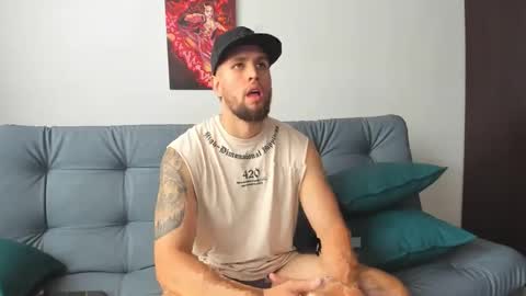 bastianwatson10 online show from March 2025 04:56:02 PM