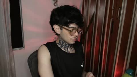 Bastiel online show from December 2025 11:10:01 PM