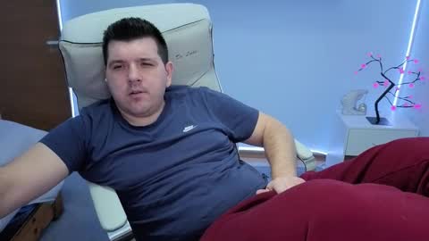 BASY online show from December 2025 04:00:02 AM