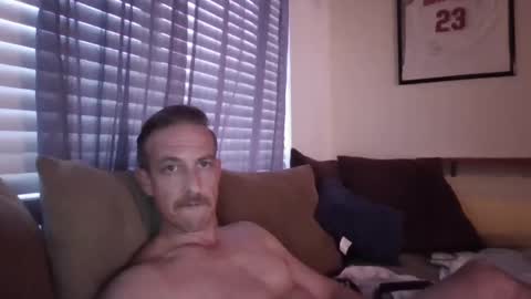 babtboy2121 online show from October 2025 10:52:02 PM