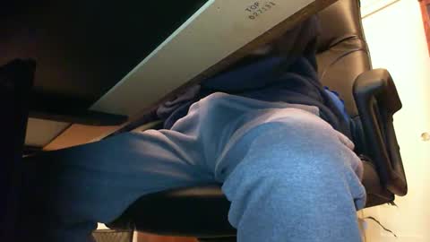 Snapshot of batebro13 chatting on February 2026 02:02:01 PM BateBro13 online show from February 2026 02:02:01 PM