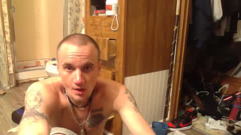 Snapshot of battlewolfxx chatting on December 2024 10:02:01 AM battlewolfxx online show from December 2024 10:02:01 AM